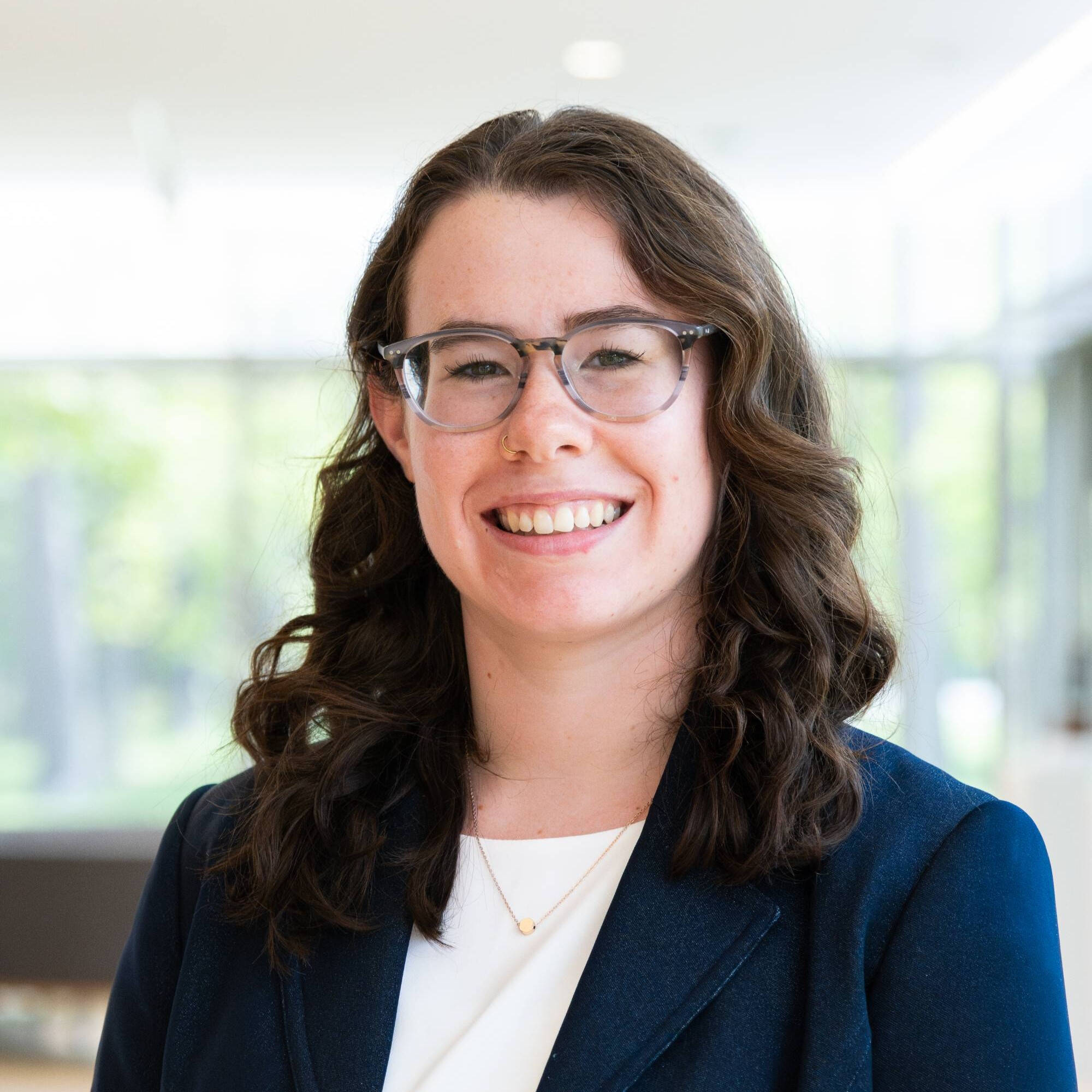 Genevieve Reside Headshot